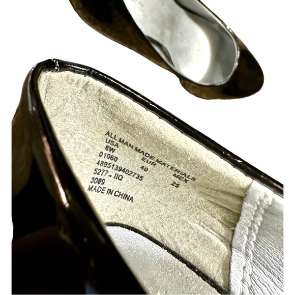 JACLYN SMITH, NWOT, WOMENS, BLACK PATENT HEELS. ALL MANMADE MATERIALS. SIZE 8W - Picture 6 of 11